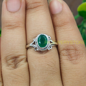 Bague en émeraude verte, argent sterling 925, bague en pierre verte, bijoux en émeraude, bague au design artisanal, cadeau de Noël, bijoux pour femmes - Product Image 2