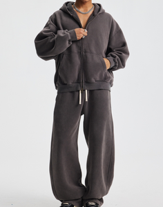 ชุดวอร์มผู้ชาย เสื้อฮู้ดและกางเกงขายาวสำหรับผู้ชาย - Product Image 2