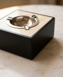 Cenicero de Cigarros Cuadrado Premium Hecho a Mano con Incrustaciones de Hueso y Metal, Ecológico y Clásico, Accesorio para Fumar, Decoración para Oficina y Hogar - Product Image 4