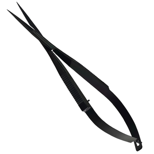 Tijeras de Acero Inoxidable Duraderas con Diseño Curvo y Agarre Antideslizante con Recubrimiento Negro para Uso Profesional y en Salones de Belleza, para Diestros - Product Image 1