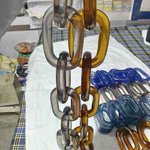 Chaîne en acrylique faite à la main, chaîne en résine acrylique rétro colorée, chaîne à maillons épais amovible - Product Image 1