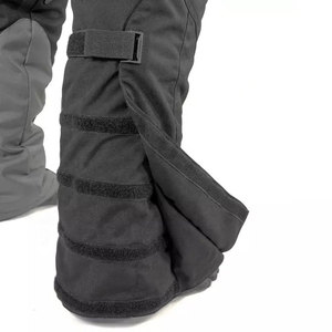 Pantalon textile de moto de qualité supérieure pour la conduite sur route avec système de fermeture sécurisé et résistance à l'usure longue durée - Product Image 4