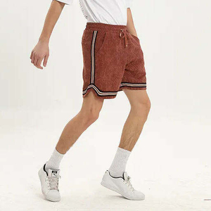 Shorts de sport pour hommes pour un usage décontracté, shorts en coton à manches courtes tendance pour hommes avec couleur personnalisée - Product Image 6