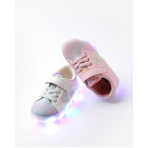 Zapatillas Deportivas Estilo Coreano OZKIZ con Forma de Corazón para Niñas de 2 a 6 Años, Primavera/Otoño, Moda Infantil, Producto al por Mayor - Product Image 1