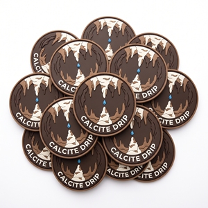 Fabricante de Emblemas Personalizados de PVC Blando, Insignias 3D para Linternas de Minero, Parches Redondos de Goma para Iluminación de Espeleología al Aire Libre - Product Image 3
