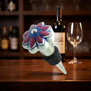 Tapón de Botella de Plástico con Diseño Floral y Sello Acanalado para Botellas de Vino - Product Image 4