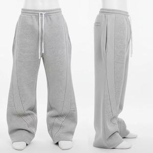 Pantalones Deportivos Unisex Grises a Rayas de Felpa/Algodón, Transpirables, de Peso Medio, Cintura Elástica, Corte Holgado, Largos, con Cordón Ajustable y Bordado - Product Image 1