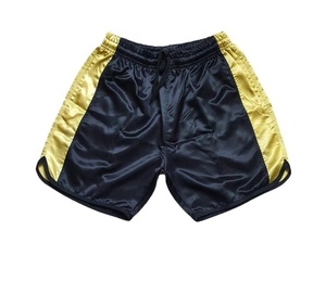 Pantalones cortos de boxeo de satén dorado negro Pantalones cortos de entrenamiento casuales Pantalones cortos de playa para correr con cordón - Product Image 1