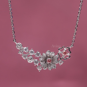 Colgante de Flor con Diamante Redondo Cultivado en Laboratorio, Certificado por IGI, en Oro Rosa/Amarillo y Blanco de 14K |   Collar de Diamantes Finos de Lujo - Product Image 3