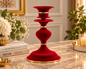 Porte-bougie en velours rouge premium avec accents dorés pour la décoration de la maison et la décoration de table, parfait pour la décoration intérieure et la table à manger. - Product Image 1