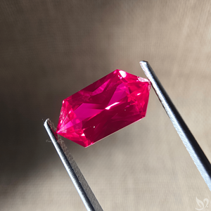 Rubis de laboratoire de 2,58 carats, taille marquise hollandaise, rouge vif, pierre précieuse non montée pour bague, pendentif et bijoux fins - Product Image 1