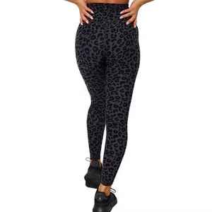 Hot Selling Best Price Women's Yoga Set Mid Waist Compression Tight Push up Breathable Elastic Waist Solid Waterproof - Product Image 3