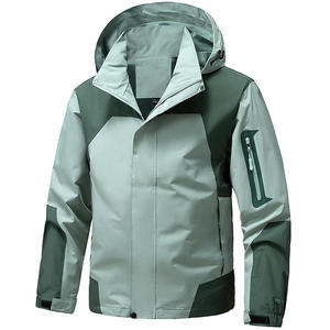 Veste d'extérieur à capuche zippée pour homme, personnalisable avec logo, résistante à l'eau, coupe-vent, respirante, doublée polaire, idéale pour le ski en montagne - Product Image 3