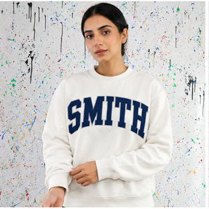 Suéter de cuello alto personalizado Smith para organizaciones griegas, hermandades, fraternidades, ropa universitaria, prendas de punto con espíritu escolar - Product Image 1