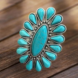 Bague en turquoise style Squash Blossom, bijou statement fait main pour femme, cadeau tendance - Product Image 3