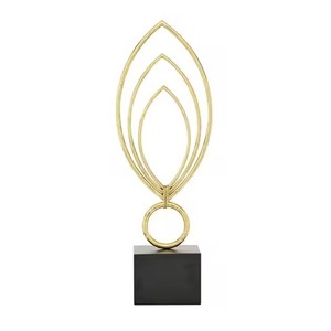 Traditional Vintage Metal Sculpture Figurine <b>Decorative</b> Showpiece Home Living Room Office <b>Table</b> <b>Decor</b> - Product Image 2