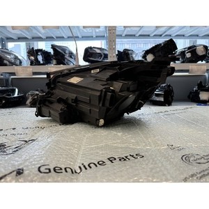 ไฟหน้ามือสอง E-class ด้านขวา A2139069604 - Product Image 5