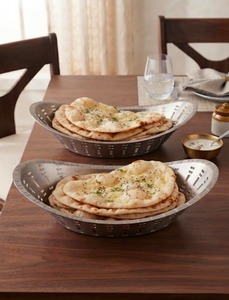 Panier à pain ovale en acier inoxydable de design pour restaurants, hôtels, traiteurs – Idéal pour servir le roti, le chapati, le naan, le kulcha, le paratha - Product Image 6