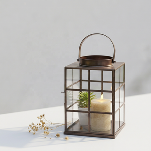 Lanterne à bougie en verre moderne avec cadre en métal antique cuivré pour la décoration de la maison - Product Image 1