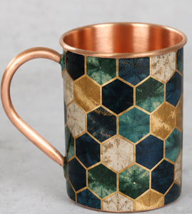 Mug à cocktail en cuivre émaillé, motif botanique imprimé, style Moscow Mule, avec motif vague orientale. - Product Image 2