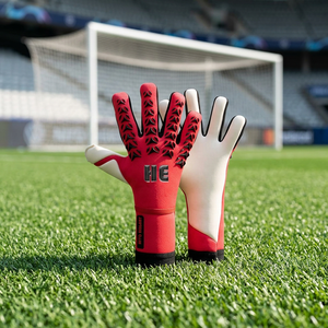 Top Vente Gants de gardien de but de football professionnel en plein air Logo en caoutchouc antidérapant avec protection des doigts Gants de gardien de but - Product Image 2
