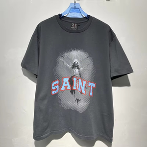 T-shirt surdimensionné pour homme Saint Men's, manches courtes, imprimé graphique, style streetwear, col rond, jersey en coton noir - Product Image 2