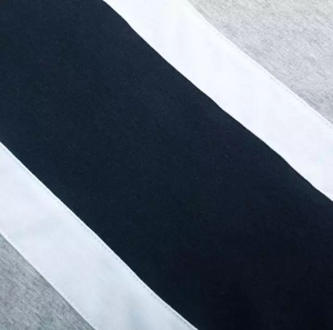 เสื้อยืดแขนสองชั้นผ้าฝ้าย 100% ใส่สบายสำหรับผู้ชาย ทรงหลวม ลายเรียบ ระบายอากาศได้ดี แห้งเร็ว - Product Image 5