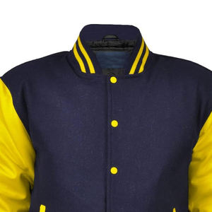 Chaqueta Varsity Personalizada con Logotipo para Hombre y Mujer, Chaquetas de Lana Oscura de Alta Calidad al por Mayor con Detalles en Cuero - Product Image 5