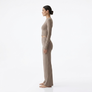 Conjunto Deportivo para Mujer, Top Corto de Manga Larga y Pantalones Anchos de Cintura Alta, para Yoga, Ejercicio y Fitness - Product Image 2