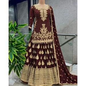 Beautiful Red <b>Wedding</b> Apparel <b>Top</b> Lehenga and Dupatta Size M NSR Elegant <b>Wedding</b> Wear - Product Image 4