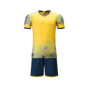 Uniforme de Fútbol de Poliéster en Colores Amarillos, Nuevo Diseño, Logotipo Personalizado, Uniforme de Fútbol 2026 Hecho a Medida, Uniforme de Fútbol Más Vendido de Pakistán - Product Image 2