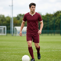 Seragam Sepak Bola Klasik Maroon yang Banyak Diminati dengan Aksen Emas dan Krem, Seragam Sepak Bola Sublimasi