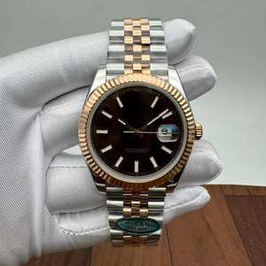 Reloj de Lujo de Dos Tonos en Oro Rosa y Acero Inoxidable, Automático, con Fecha, Esfera Marrón, Bisel Estriado, Brazalete Jubile, Movimiento ETA - Product Image 1