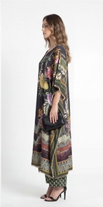 Robe longue kaftan pour femme en soie polyéthylène à plumes, coupe ample confortable, élégante et fluide, idéale pour toutes les saisons. - Product Image 2
