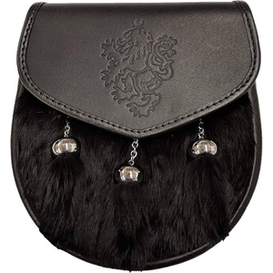 Sporran Tradicional Escocés de Piel con Cresta de León Grabada, Bolsa para Kilt, Vestido Highland, Sporran con Borlas y Lazos para Cinturón - Product Image 1