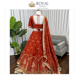 Diseño Elegante, Calidad Superior, la Mejor Colección de Ropa de Boda India, Lehenga Choli de Seda para Mujer a Bajo Precio - Product Image 2