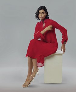 เดรสลำลองผ้าจอร์เจียต์ทรงสวยหรู ตกแต่งด้วยผ้าไหมและซับในผ้าทาฟต้า ระบายอากาศได้ดี แขนยาว สไตล์แฟชั่นตะวันตก - Product Image 4