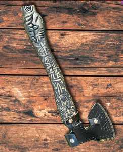 Hacha Vikinga Grabada a Mano de Acero con Alto Contenido de Carbono, con Funda de Cuero Fino, para Campismo y Caza al Aire Libre - Product Image 6