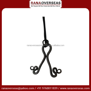 Collier pendentif en métal en fer Artisanat supérieur Styles et finitions uniques Cadeau parfait pour elle et lui aux taux du marché - Product Image 3