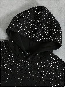 Sudadera Unisex Negra con Pedrería, Capucha, Corte Regular, 100% Algodón, Forro Polar, Transpirable, de Secado Rápido, Informal, para Invierno - Product Image 2