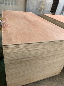 Más Vendido - Madera Contrachapada de Melamina/Abeto/Bintangor/Oukume - Tablero de Madera Contrachapada en VENTA - Precio Económico Directo de Fábrica - Product Image 5