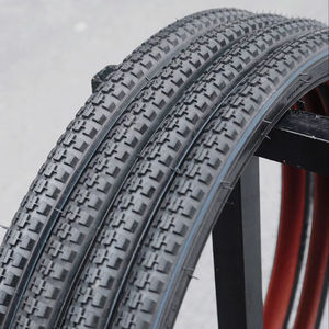 Neumático Plegable KUMA KB202B de Caucho Natural Resistente 4PR con Patrón de Bloques Negros para Bicicletas de Montaña y Plegables, Uso Urbano - Product Image 1