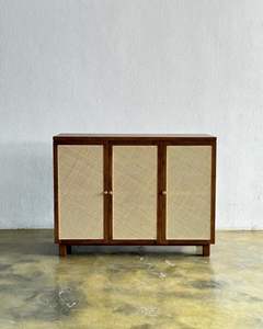 Gabinete de Almacenamiento de Madera de Teca Natural y Ratán - Product Image 1