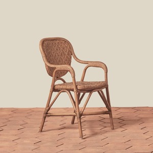 Silla de Comedor de Ratán Tejida a Mano de Primera Calidad con Reposabrazos, Estilo Francés, para Cafetería, Restaurante, Hotel, Resort - Product Image 1