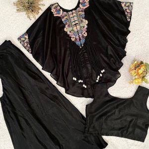 Conjunto de Top Corto y Pantalones Palazzo con Lentejuelas Bordadas de Estilo Étnico para Mujer, de Secado Rápido, Corte Holgado, Ideal para Fiestas y Bodas - Product Image 4