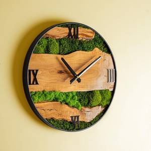 Reloj de Pared de Musgo Boscoso Evergreen, Hecho a Mano, Inspirado en la Naturaleza, Rústico, Lujoso, Moderno, Artístico, Decoración para el Hogar - Product Image 1