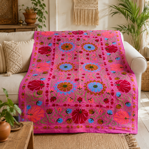 Couvre-lit artisanal en coton Suzani, broderie florale multicolore lavande, style bohème indien, décoration ethnique pour la maison - Product Image 3