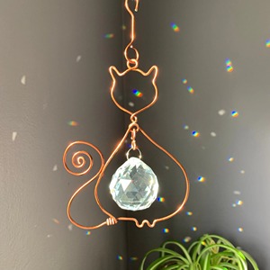 Cat Shape Metal And Crystal Sun Catcher Hanging Decor For Home <b>Window</b> Garden Balcony Cute Pet <b>Light</b> Catching Gift Art Piece - Product Image 1