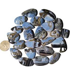 พลอยโอปอลทรงหลังเบี้ยสีฟ้าธรรมชาติอัญมณีหลวมที่เป็นเอกลักษณ์สำหรับการรักษาเครื่องประดับมีจำนวนมาก - Product Image 5