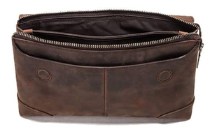 Pochette en cuir marron avec fermeture à pression et bandoulière, design décontracté, modèle A8 de Fazmax Corporation - Product Image 5
